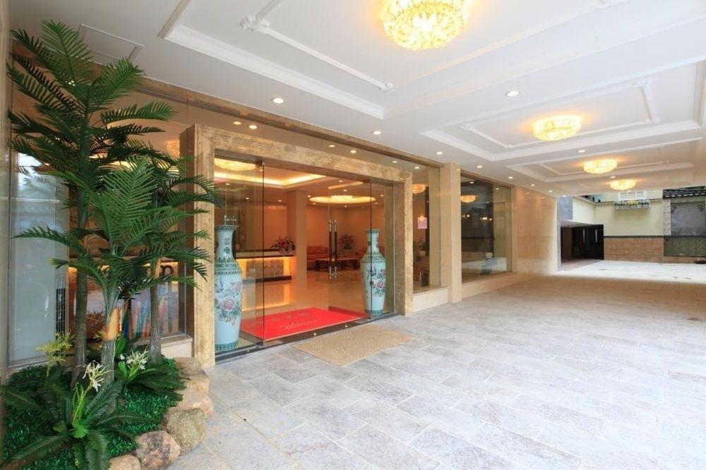 Yangshuo Hua Xiang Man Ting West Street Hotel Exteriör bild