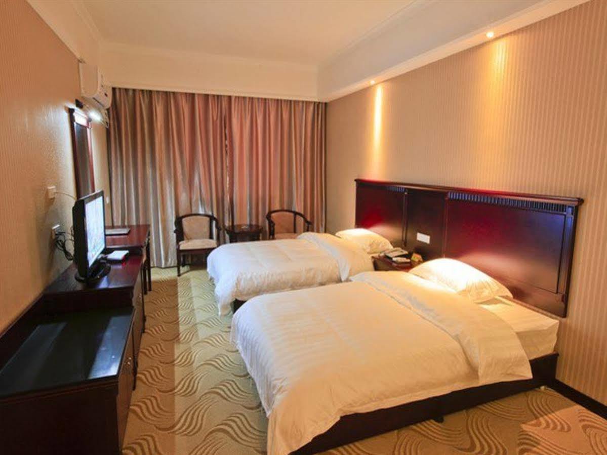 Yangshuo Hua Xiang Man Ting West Street Hotel Exteriör bild